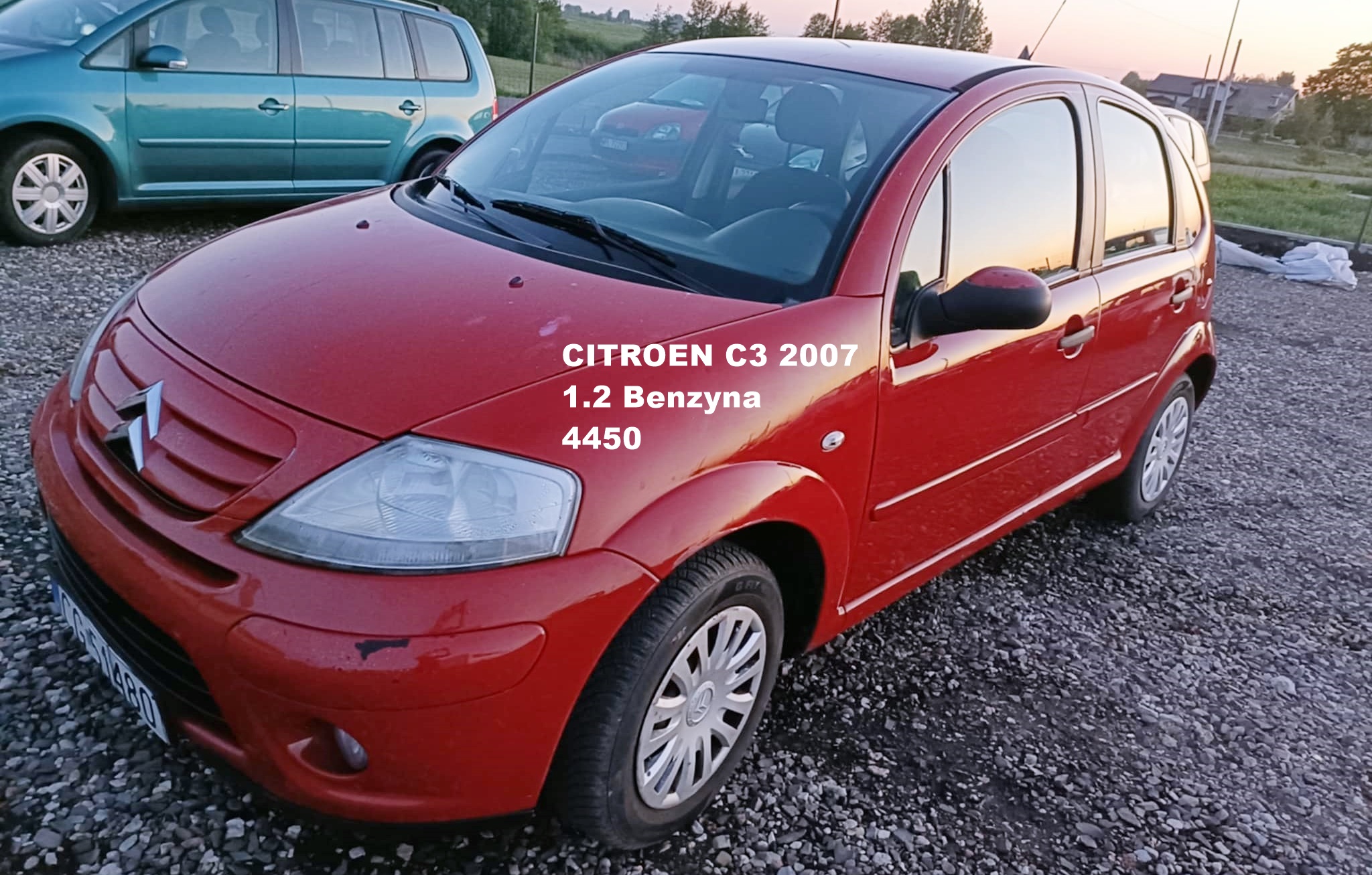 Pojemność silnika 1 124 cm³
Moc silnika 44 kW
Norma euro EURO 4*
Paliwo benzyna
Liczba miejsc ogółem 5
Liczba miejsc siedzących 5
Masa własna pojazdu 1 010 kg
Dopuszczalna masa całkowita 1 483 kg
Maks. masa całkowita przyczepy z hamulcem 650 kg
Maks. masa całkowita przyczepy bez hamulca 540 kg
Liczba osi 2

MOŻLIWOŚĆ ZAKUPU NA RATY!
MOŻLIWOŚĆ POZOSTAWIENIA SWOJEGO AUTA LUB INNEGO POJAZDU W ROZLICZENIU
pełna oferta na autaarekom.pl

wyposażenie:
- elektryczne szyby
-elektryczne lusterka
- centralny zamek
-klimatyzacja
-radio/CD regulacja głośności w kierownicy

Stan techniczny bardzo dobry, z niewielkim przebiegiem. Zrobione było zawieszenie i wymienione sprzęgło. Mankamentem jest odparzony lakier, który w żaden sposób nie przeszkadza w użytkowaniu. Auto wyprane wyczyszczone gotowe do jazdy z ważnymi opłatami.

Polecam autko na dojazdy do pracy dla początkującego kierowcy.
tel 783524374
ID: 1007837556
